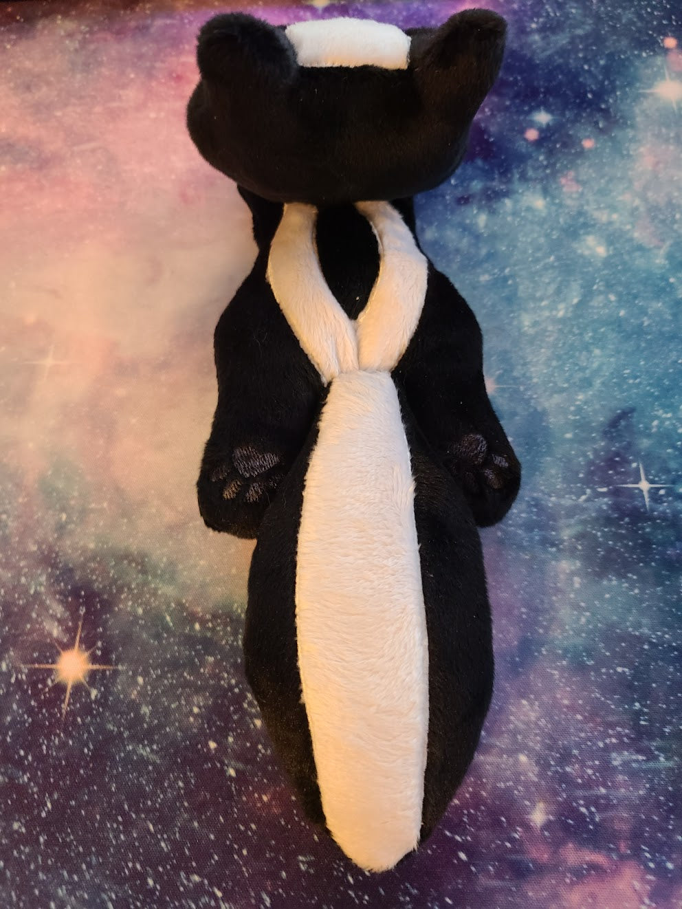 PATTERN - Skunk ITH Embroidery Plush 5x7" 6x10" 7x12"